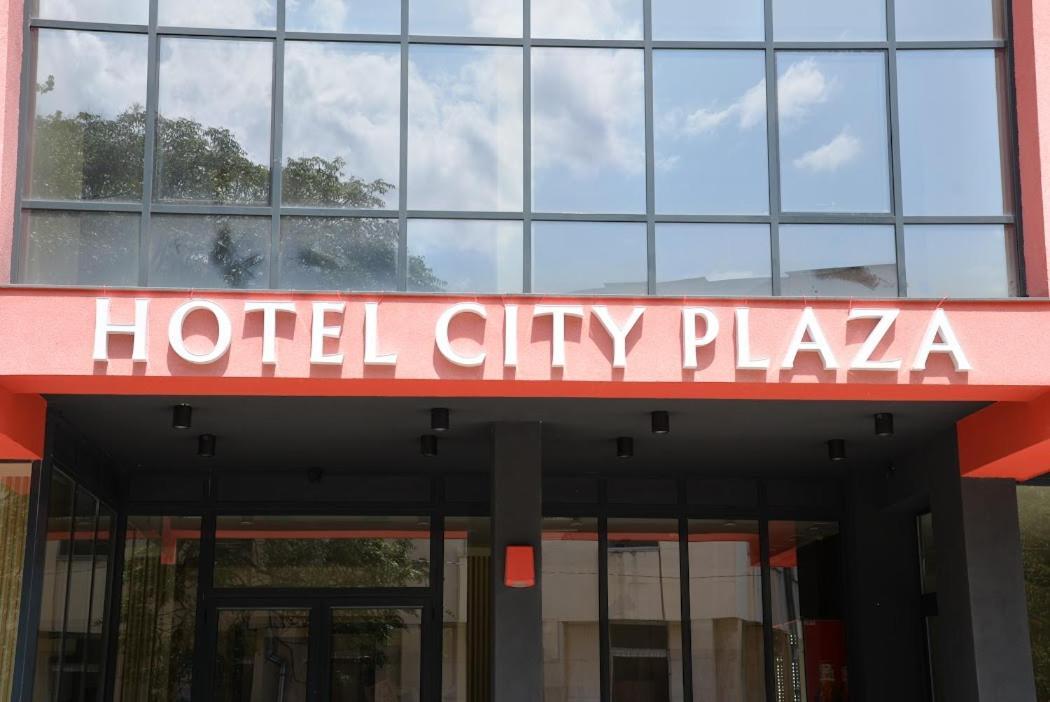 City Plaza Botevgrad Exterior foto